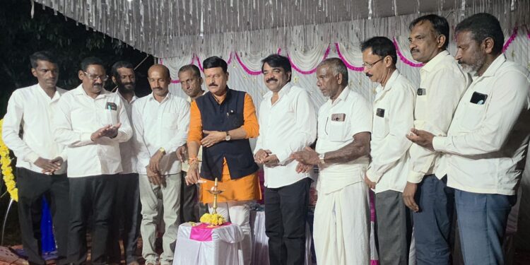 ಕೆ.ಬಿ.ಸರ್ಕಲ್ ಅಭಿವೃದ್ಧಿಗೆ ರೂ.7.2 ಕೋಟಿ ಅನುದಾನ : ಅಭಿವೃದ್ಧಿ ಕಾಮಗಾರಿಗೆ ಚಾಲನೆ ನೀಡಿದ ಶಾಸಕ ಬೇಳೂರು